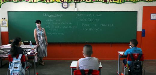 SP: mais de 5 mil escolas estaduais podem voltar às aulas presenciais