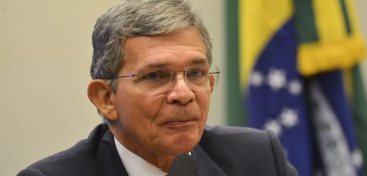 Bolsonaro indica Joaquim Silva e Luna para presidência da Petrobras