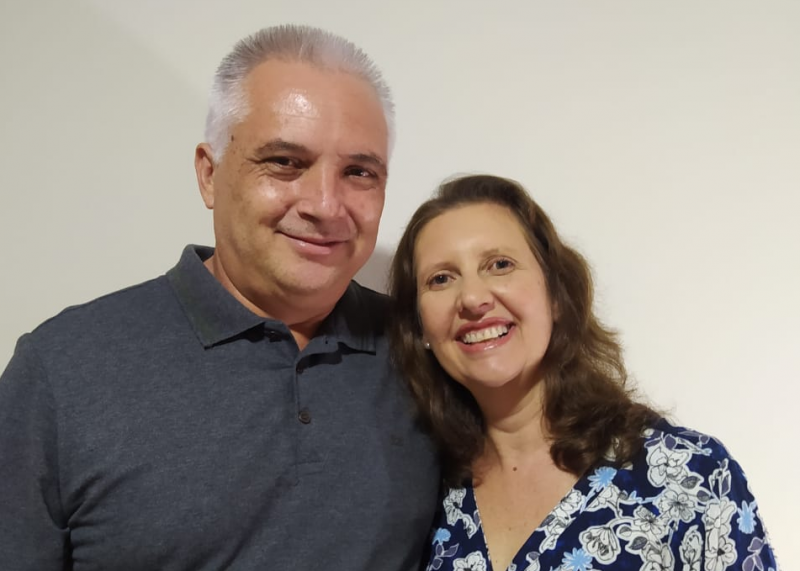 No interior de São Paulo, casal atua com empreendedorismo pela venda direta e se reinventa com soluções digitais