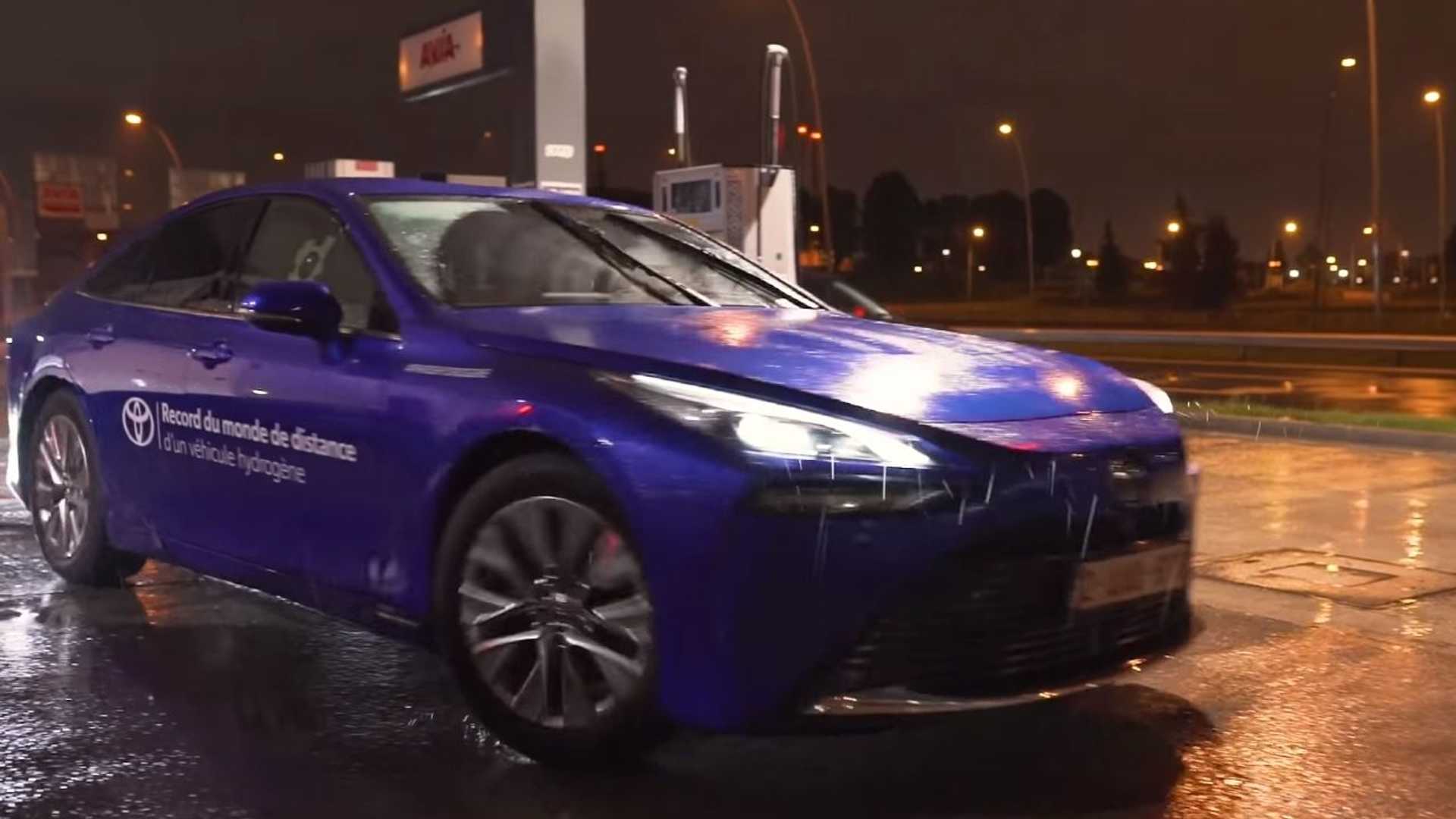 Combustível Do Futuro: Toyota A Hidrogênio Roda Mil Km Na França E Bate Recorde