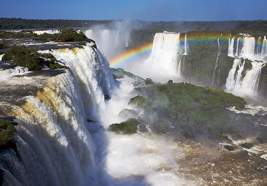 Foz Do Iguaçu: Belezas Naturais E Modernas