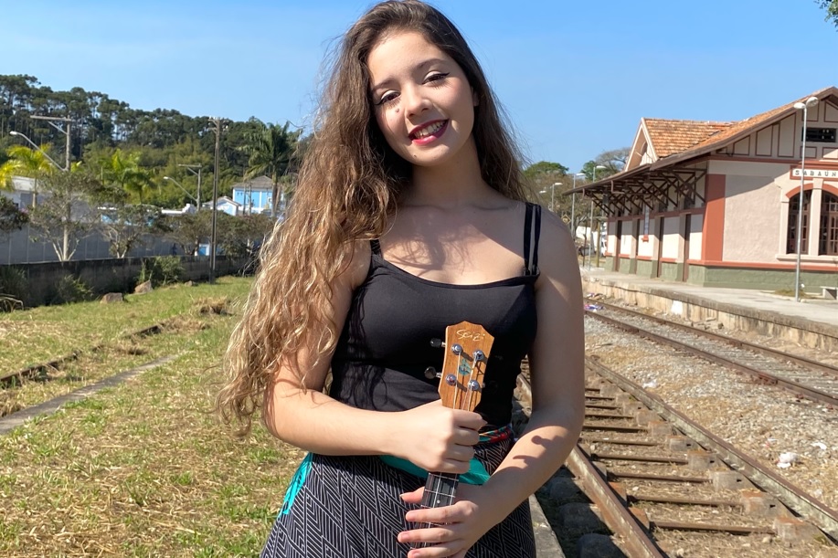 Mogi Shopping recebe Gaby Novais, ex-participante do The Voice Kids