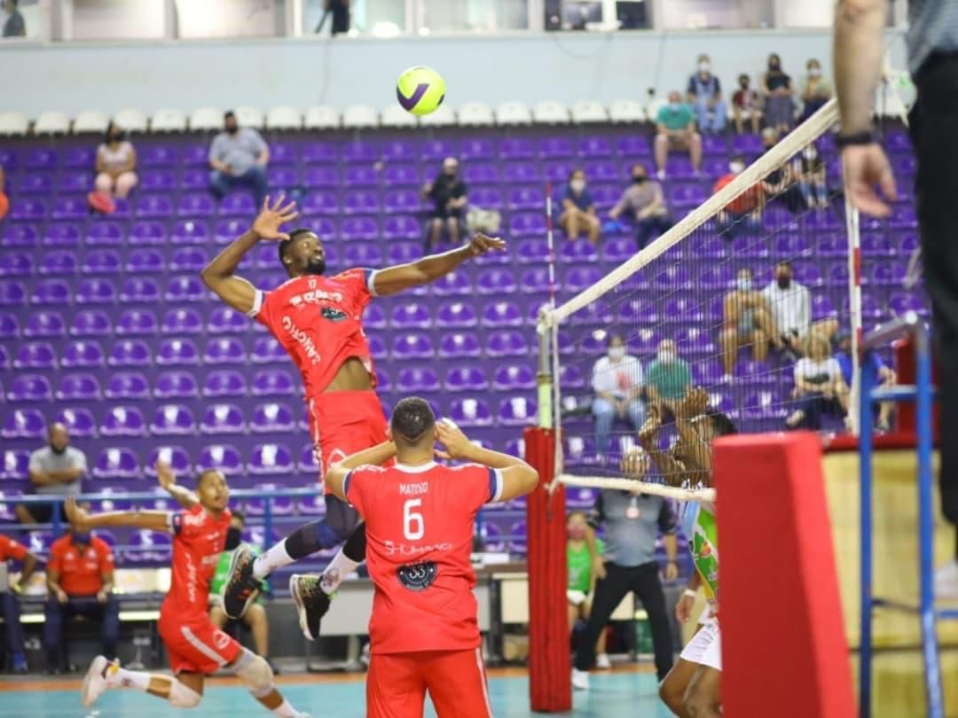 Suzano Vôlei vence em Araçatuba e conquista terceira vitória no Paulista