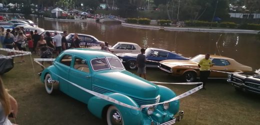 Maior encontro de autos antigos do Brasil termina com premiação e emoção