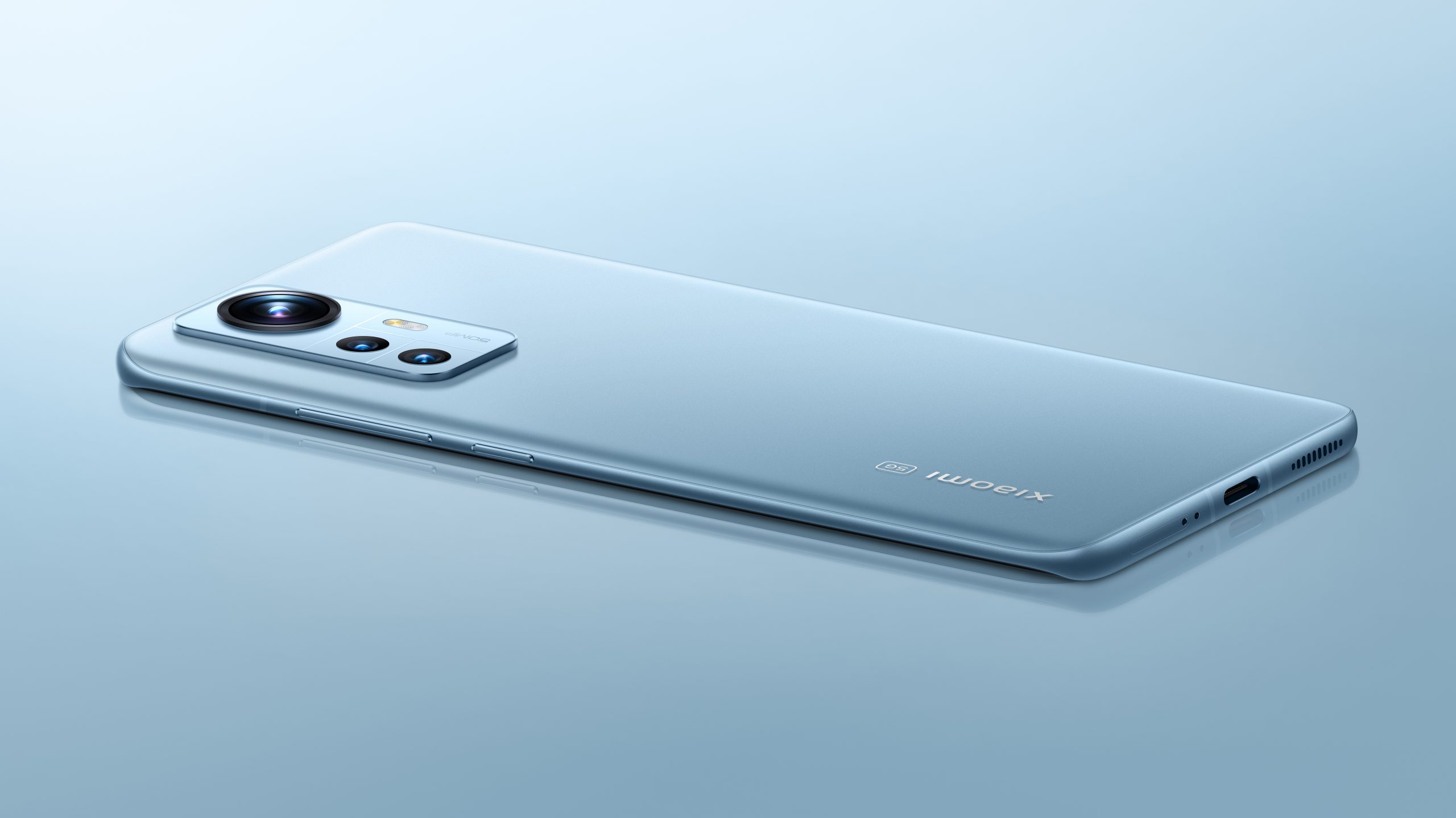 Xiaomi 12 chega ao Brasil com recursos exclusivos, design elegante e processador mais rápido do mundo