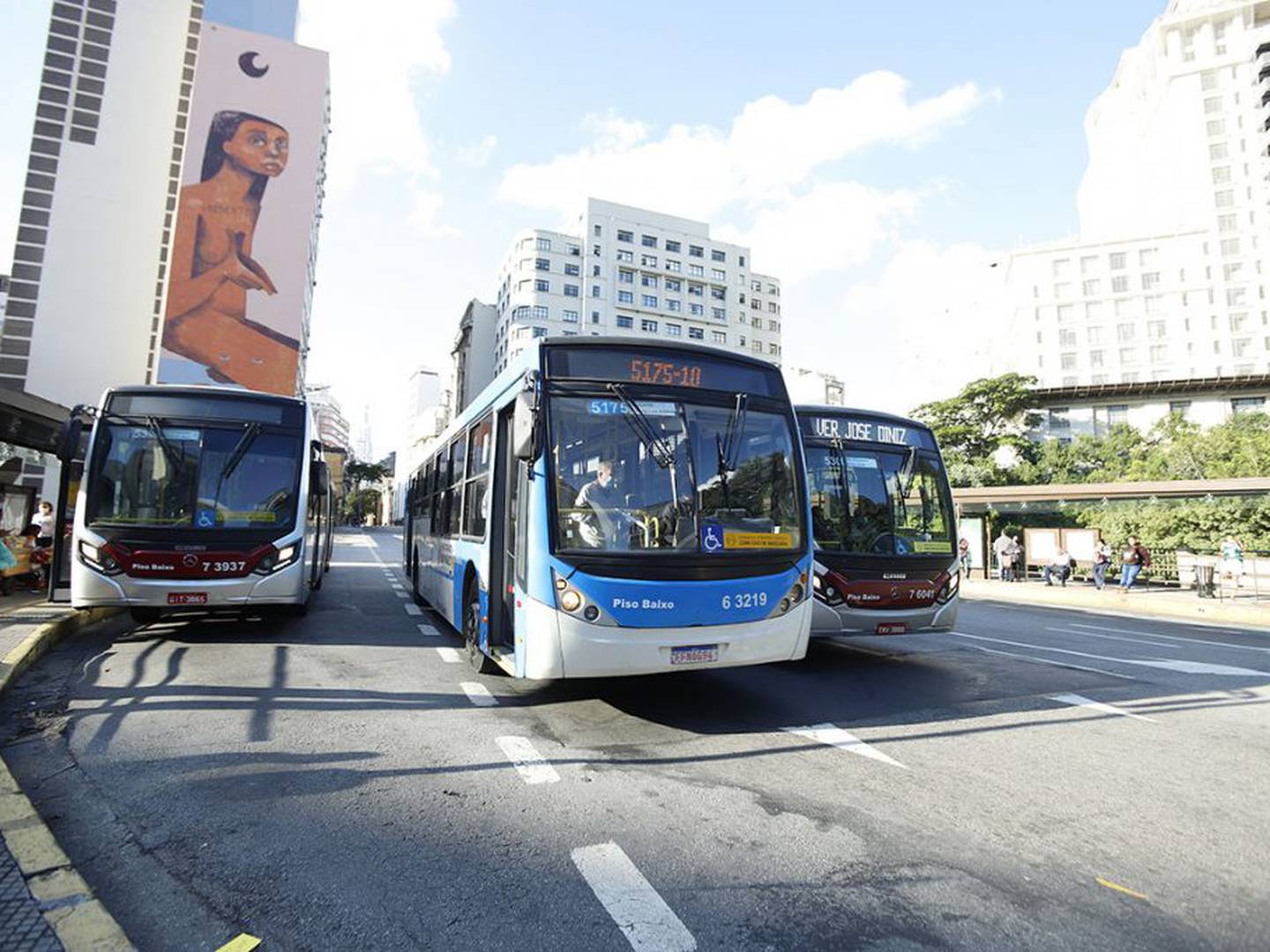 Nova greve de motoristas de ônibus atinge 675 linhas em SP