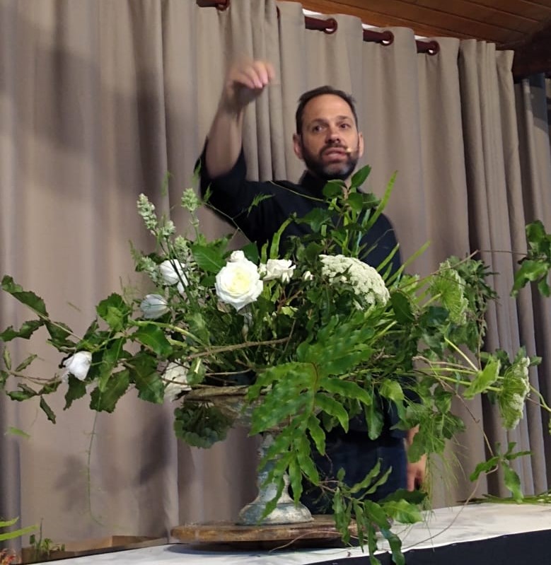 Floristas De Todo O Brasil Se Encontram No Ceaflor, Na Região De Holambra, Para Atualização, Capacitação E Troca De Experiências