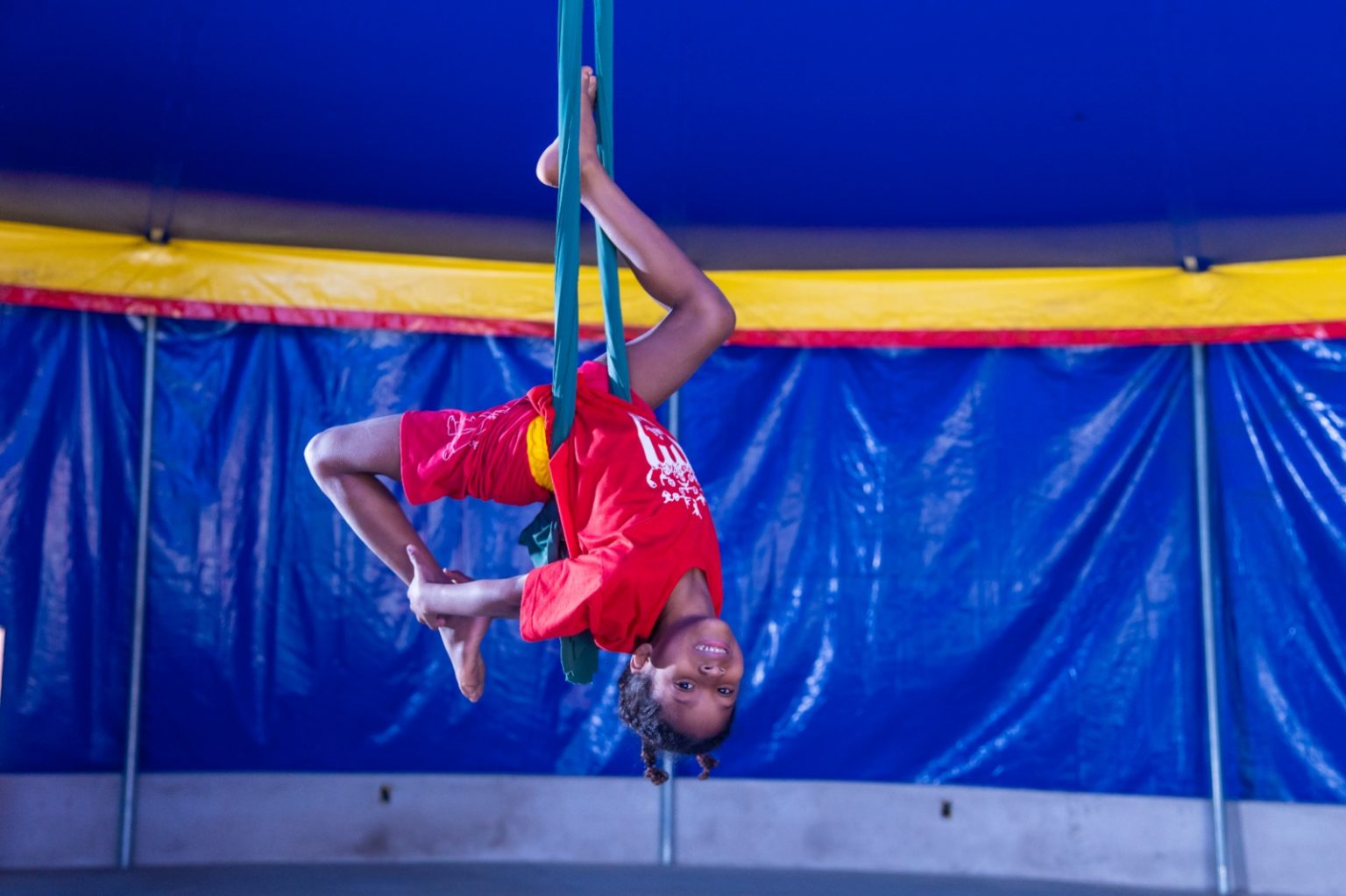 Lona das Artes comemora Dia do Circo com espetáculo gratuito, em Hortolândia