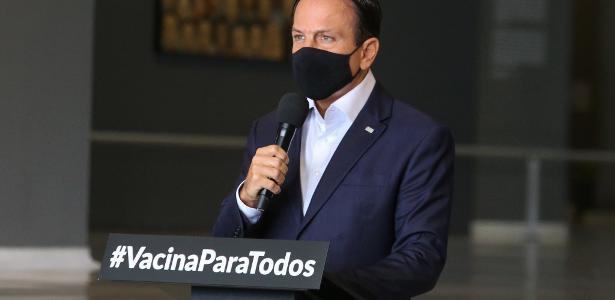 Doria assina decreto que classifica as igrejas como atividades essenciais em SP