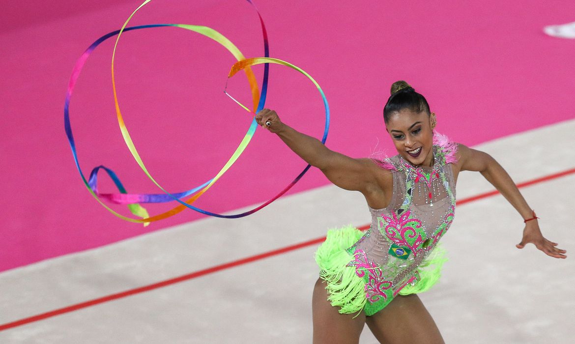 Brasileiras Participam Da Etapa Da Copa Do Mundo De Ginástica Rítmica