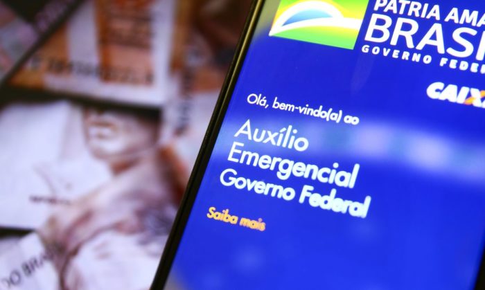 Governo prorroga auxílio emergencial para trabalhadores da cultura