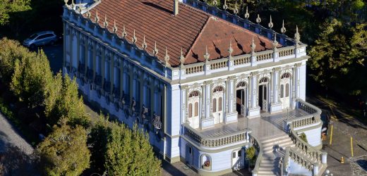 PALACETE DOS LEÕES REABRE NESTA QUARTA-FEIRA COM EXPOSIÇÃO DE TECA SANDRINI