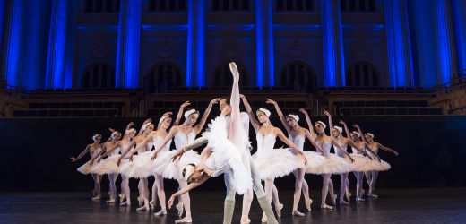 SÃO PAULO COMPANHIA DE DANÇA COMEÇA TURNÊ