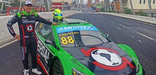 Piloto da Stock Car e da Copa Truck percorreu principal avenida de Osasco com carro do Grupo Universal Automotive Systems