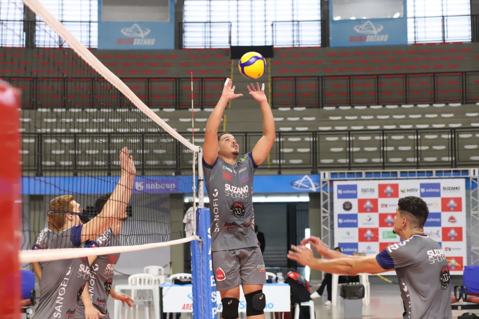 Suzano Vôlei se prepara para a próxima partida da Superliga C