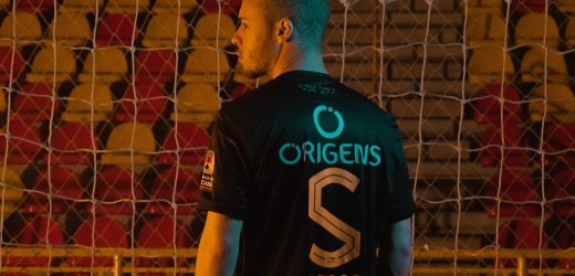 Penalty lança camisa com inscrição em braile para apoiar a causa das pessoas com deficiência visual