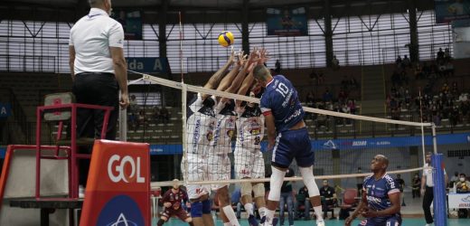 Suzano Vôlei domina partida e bate JF Vôlei na Arena