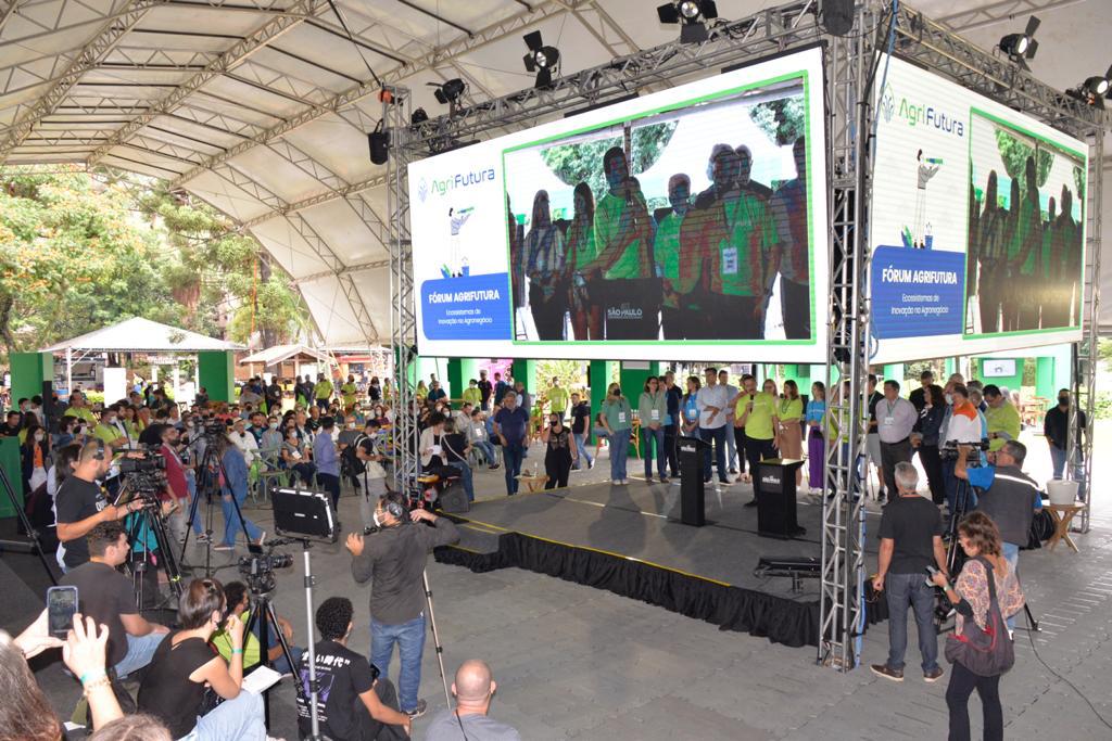 Autorizo para criação de ambientes de inovação no agro e inauguração de laboratórios são destaque na abertura do AgriFutura