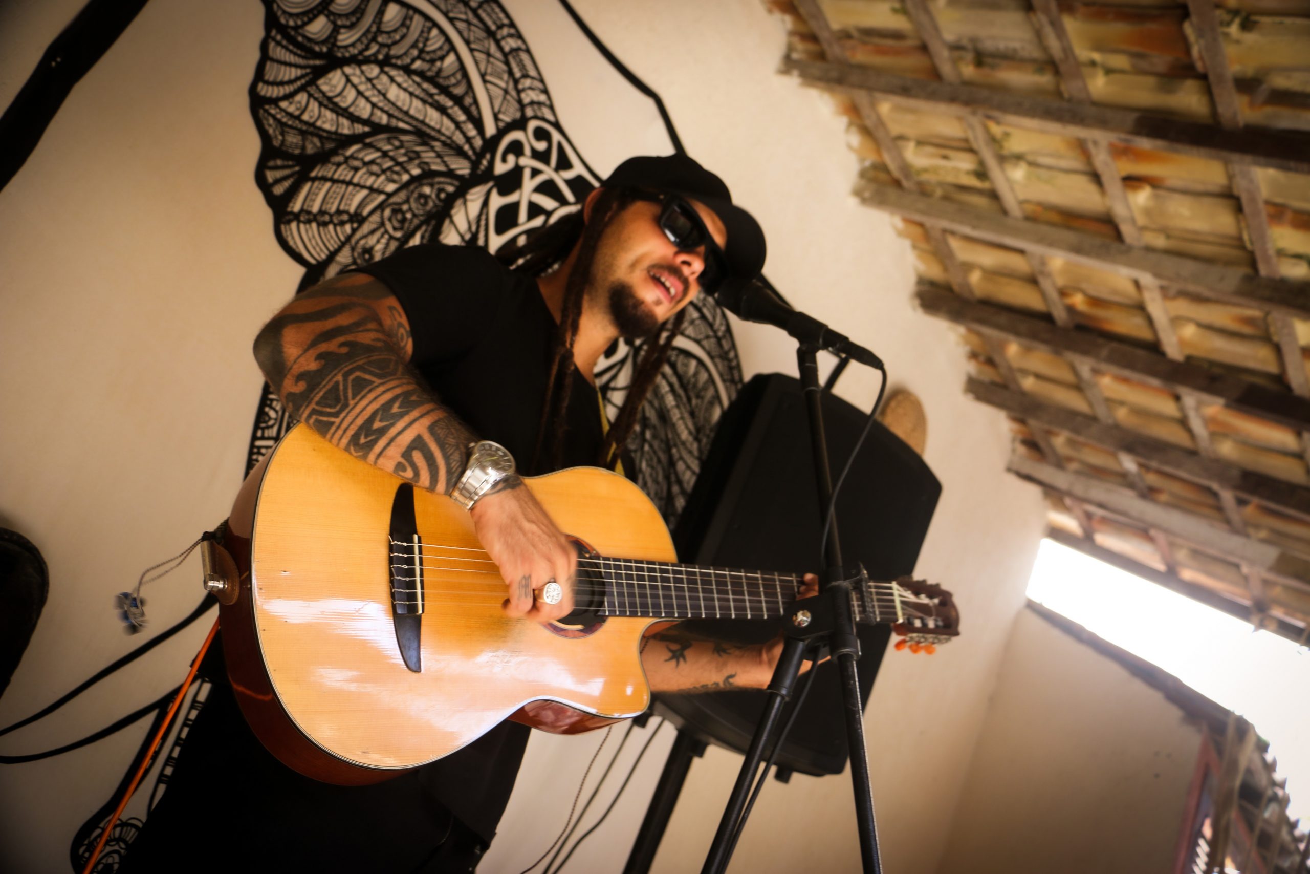 Dia de Boteco reúne música e cardápio temático aos sábados no Multicenter Itaipu