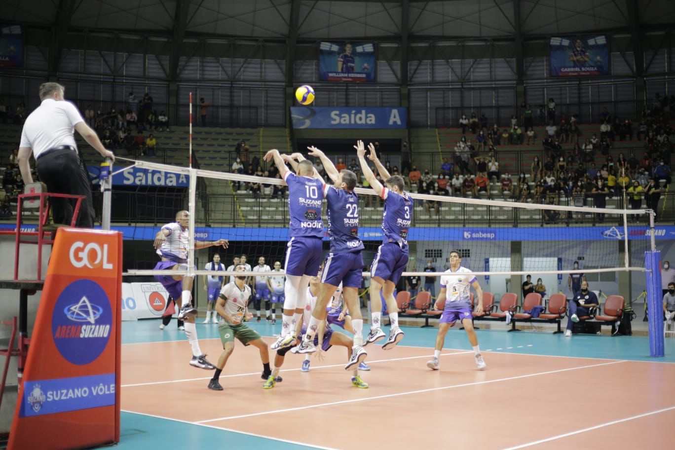 Suzano Vôlei derrota Niterói e está na semifinal da Superliga B