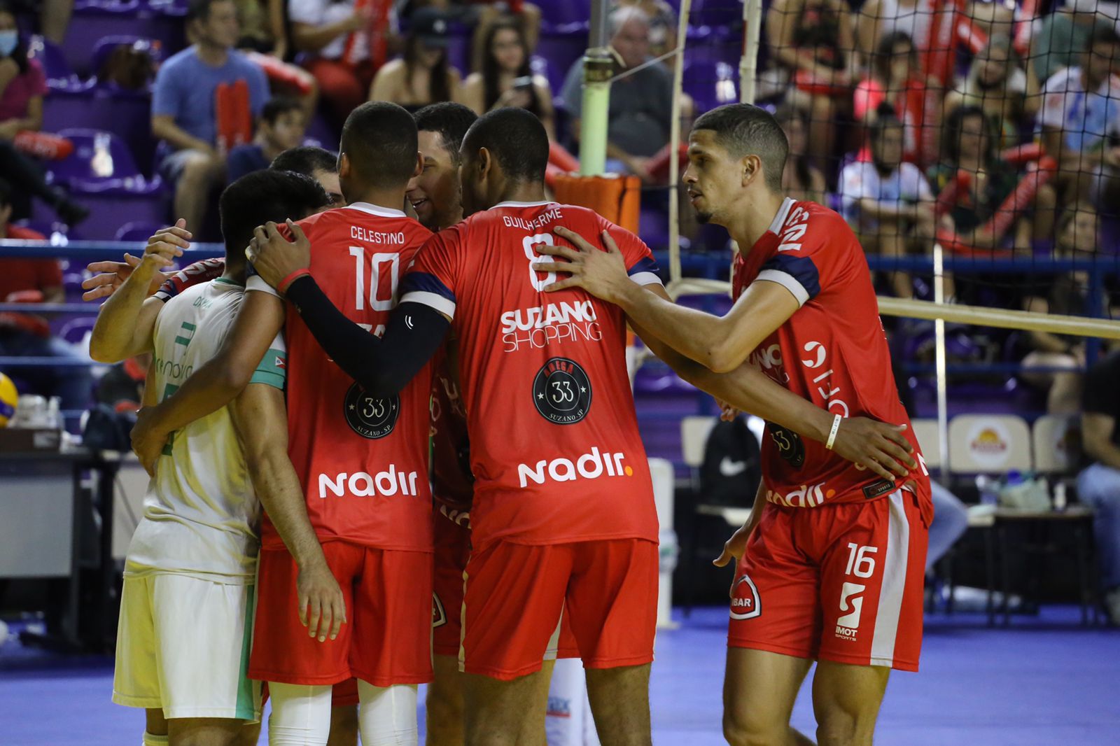 Suzano Vôlei fecha primeira fase na liderança da Superliga B