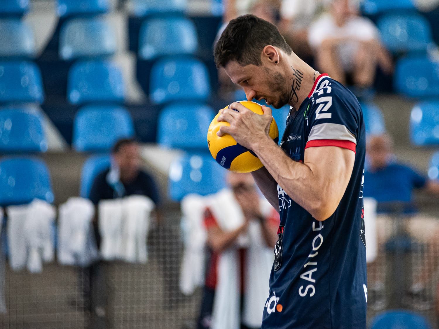 Suzano Vôlei vence primeiro jogo da semifinal da Superliga B de virada