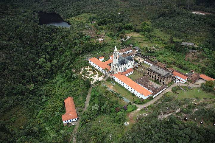 Santuário do Caraça se prepara para o período de seca