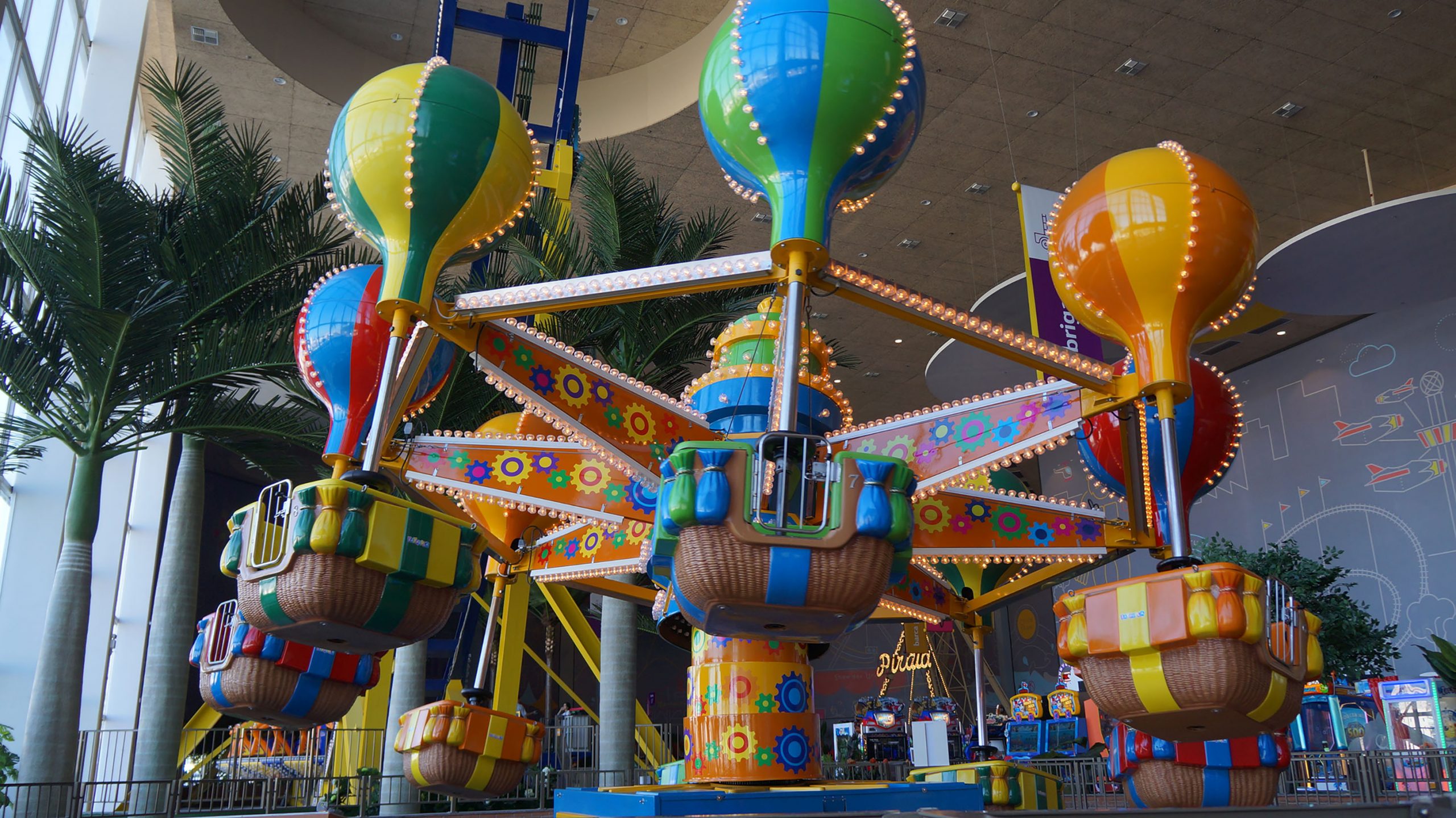 Toda a família brinca junto durante as férias no Playcenter Family