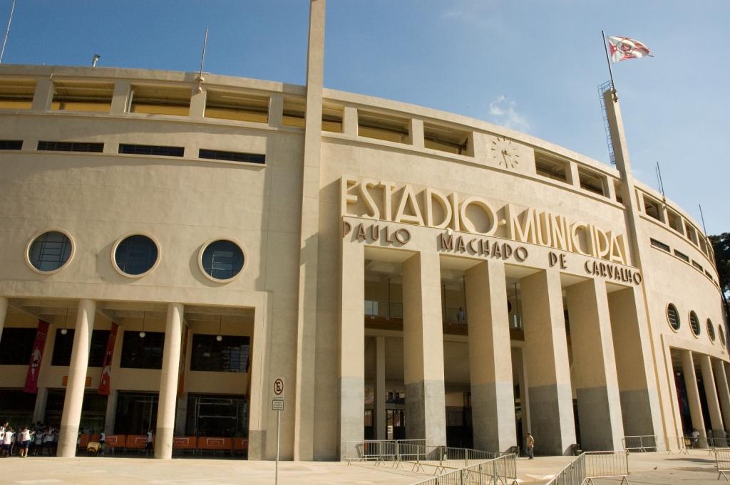 Encontro de torcedoras e aniversário da Portuguesa agitam final de semana no Museu do Futebol