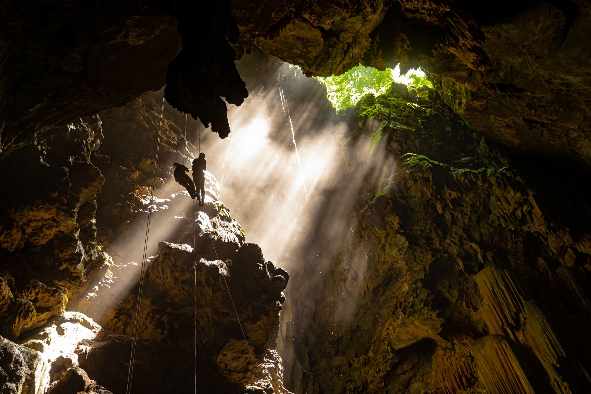 Abismo Anhumas oportuniza a todos conhecer um lugar único no mundo