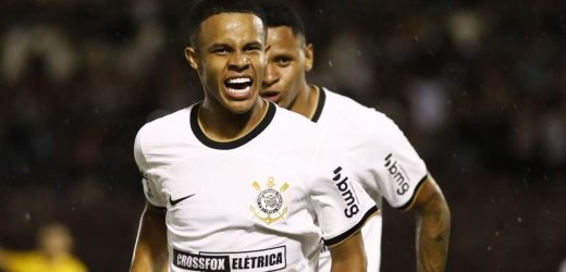 Corinthians aplica goleada de 4 a 0 na estreia da Copa São Paulo