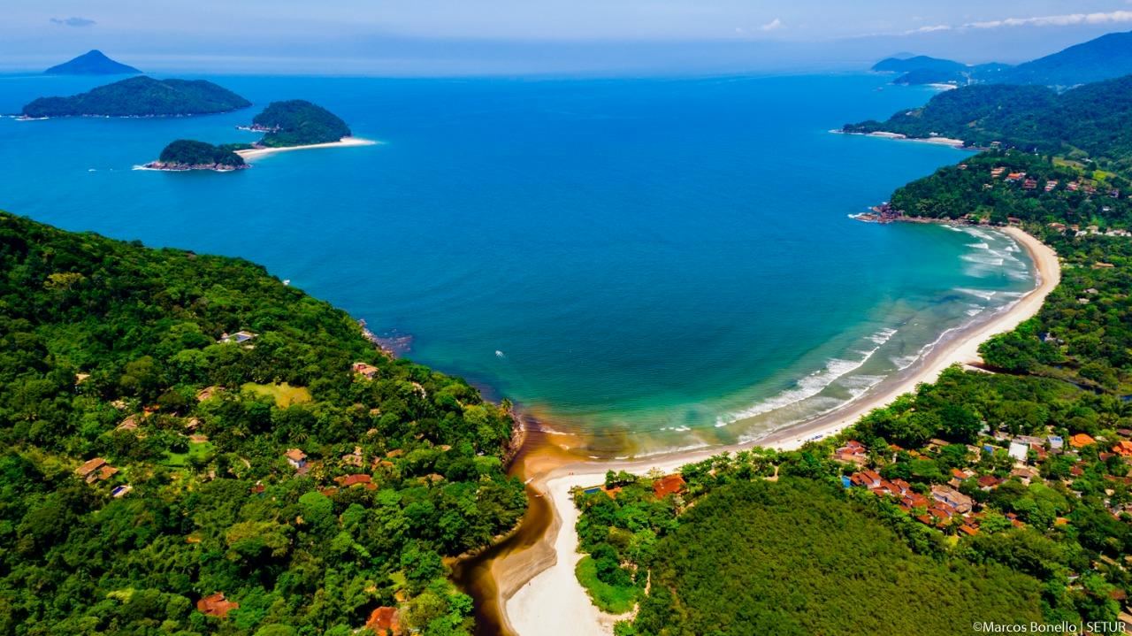 Água doce e salgada: 10 praias onde mar e rio se encontram no Litoral Norte de São Paulo