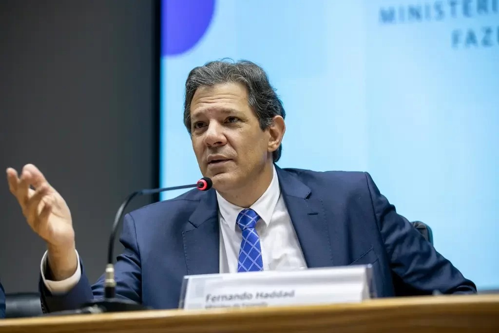 Programa de Haddad dá até 50% de desconto à pequena empresa