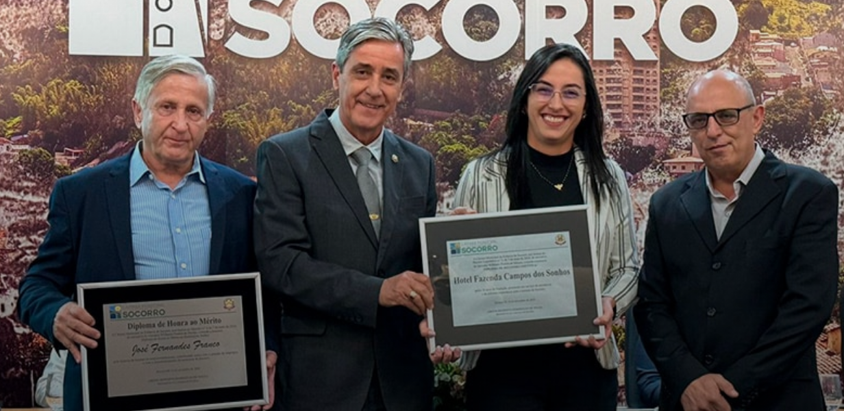 Diretor da Rede dos Sonhos Recebe Diploma de Honra ao Mérito em Homenagem na Câmara Municipal de Socorro.