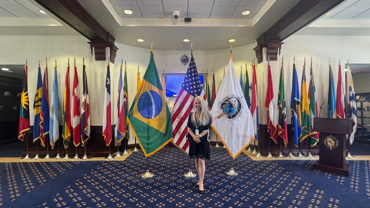 Colégio Interamericano de Defesa recebe prestigiada pesquisadora brasileira Claudia Cataldi em Washington